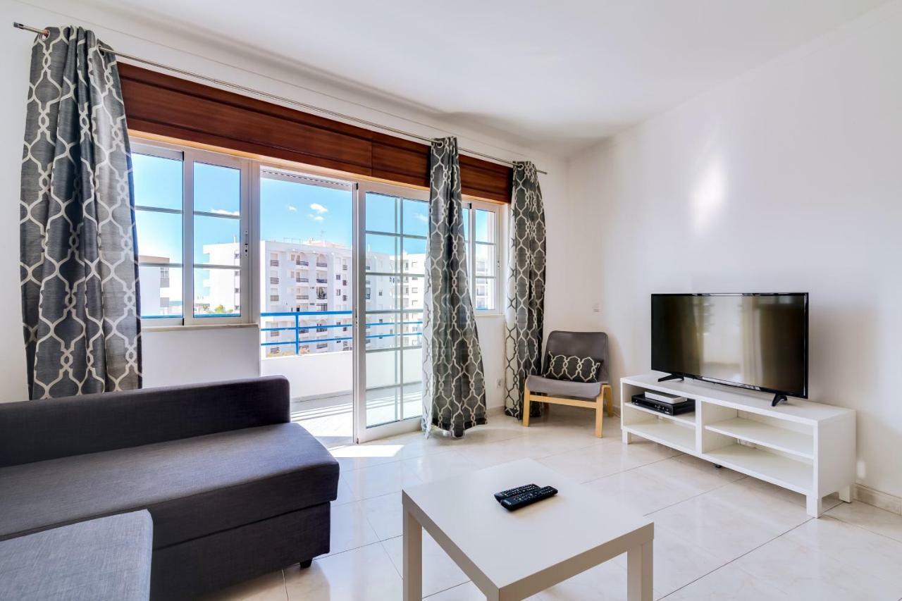 Rei - Quarteira - 3 Min To The Beach Vilamoura Exterior photo